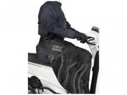 Tablier couvre jambe à porter universel Tucano linuscud pour scooter / maxi scooter