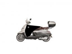 Tablier maxi scooter marque Tucano Urbano adaptable peugeot 125 django